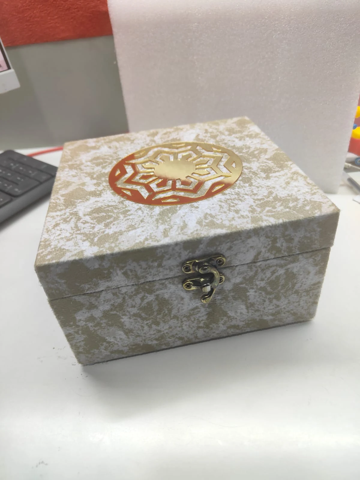 Elegant closed Tattvana keepsake gift box